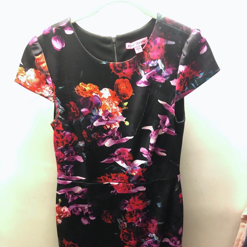 BETSEY JOHNSON floral multicolor dress